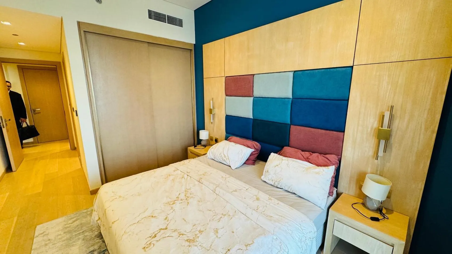 Rp Heights, Central Downtown Dubai - Minutes To Dubai Mall Apartment